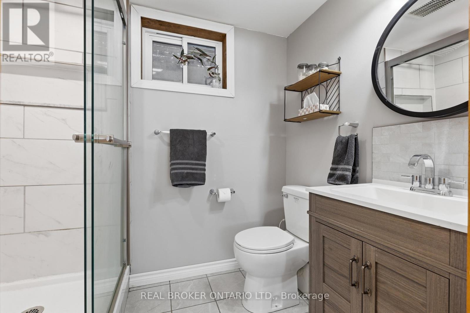 9 Pine Park Boulevard, Adjala-Tosorontio, Ontario  L0M 1J0 - Photo 34 - N12856232