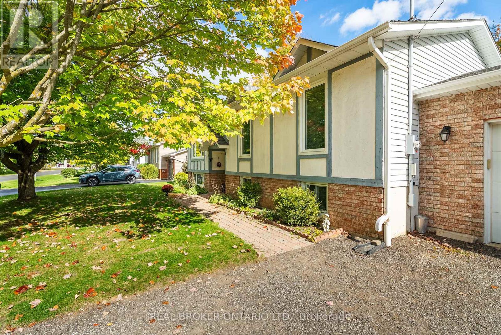 9 Pine Park Boulevard, Adjala-Tosorontio, Ontario  L0M 1J0 - Photo 46 - N12856232