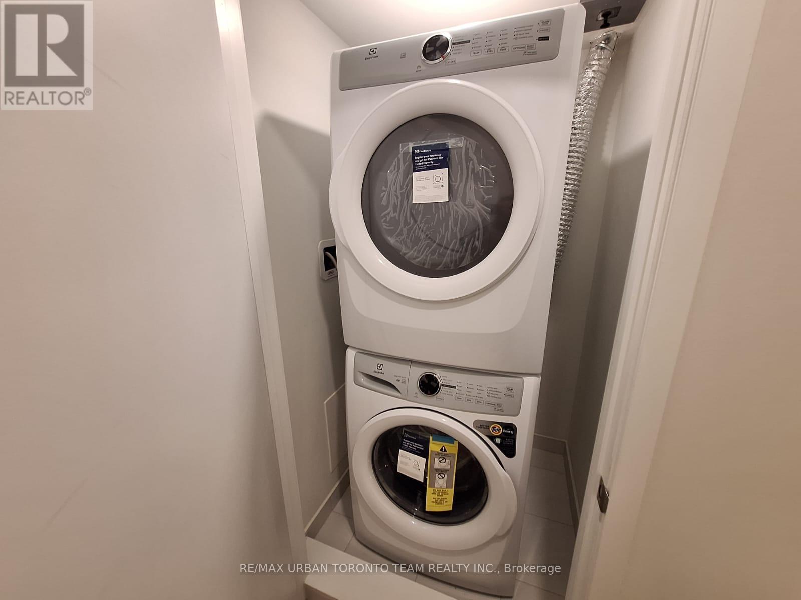 308 - 130 Honeycrisp Crescent, Vaughan, Ontario  L4K 0N6 - Photo 12 - N12856234