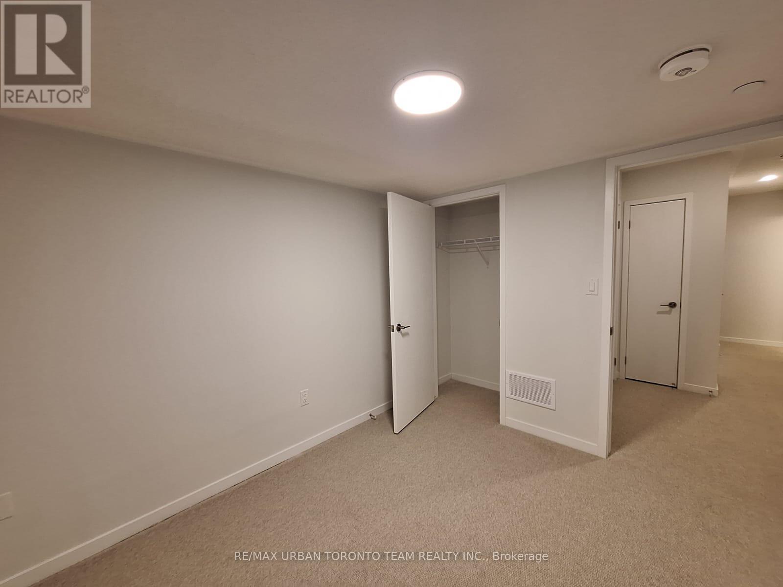 308 - 130 Honeycrisp Crescent, Vaughan, Ontario  L4K 0N6 - Photo 15 - N12856234