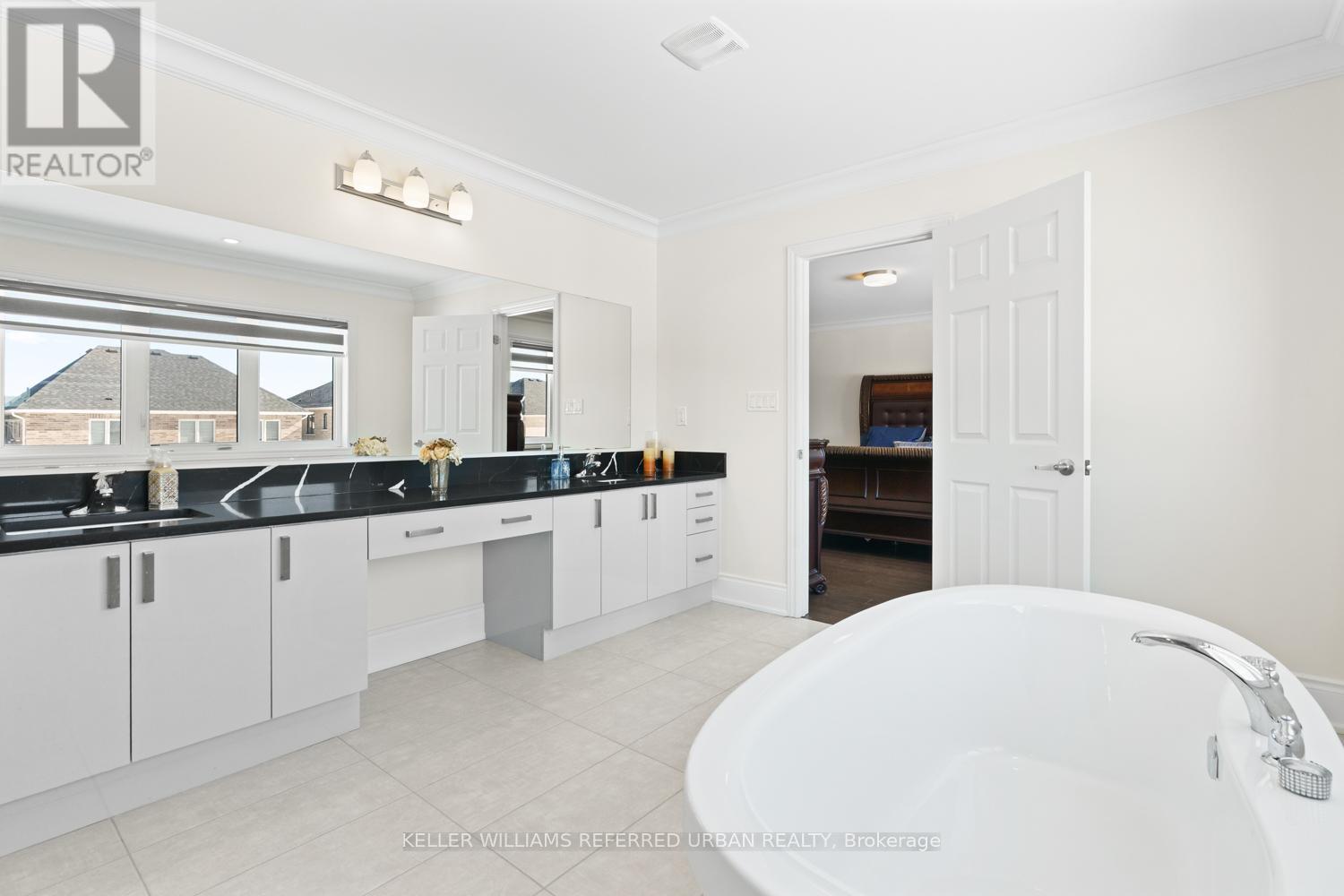 14 Hummingbird Grove, Adjala-Tosorontio, Ontario  L0G 1W0 - Photo 18 - N12856296