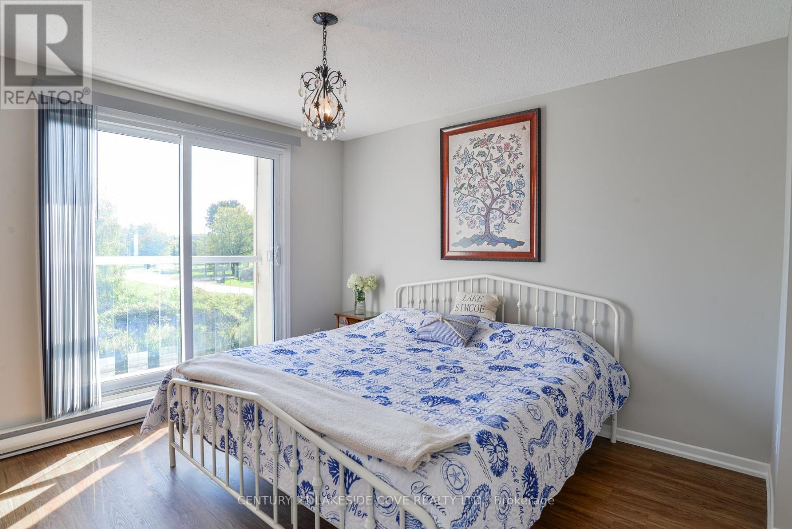 Unit #6 - 4 Paradise Boulevard, Ramara, Ontario  L0K 1B0 - Photo 15 - S12856224