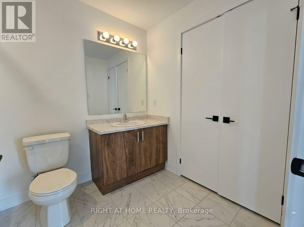 112 - 8 Culinary Lane, Barrie, Ontario  L9J 0T2 - Photo 10 - S12856256