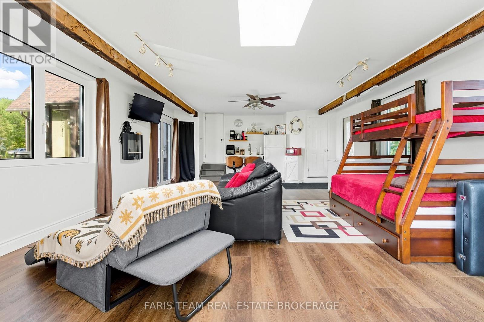 193 Gouett Street, Tay, Ontario  L0K 2C0 - Photo 21 - S12856334