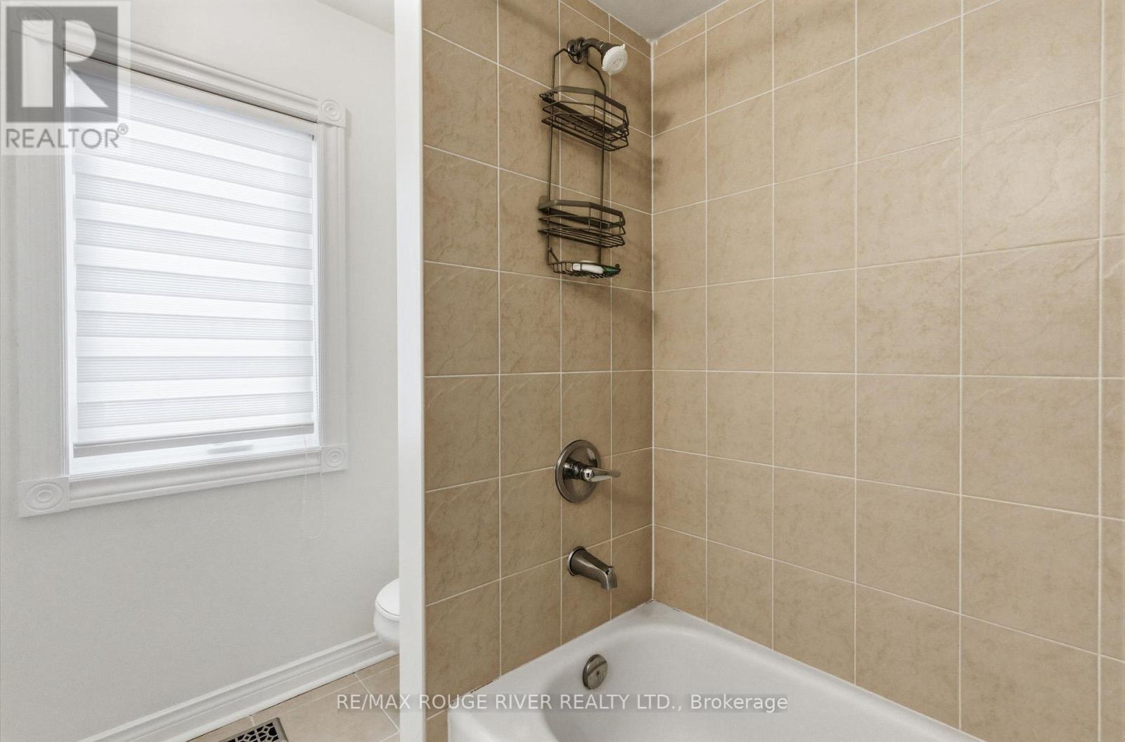 2 Hesham Drive, Whitby, Ontario  L1M 2J9 - Photo 29 - E12855840