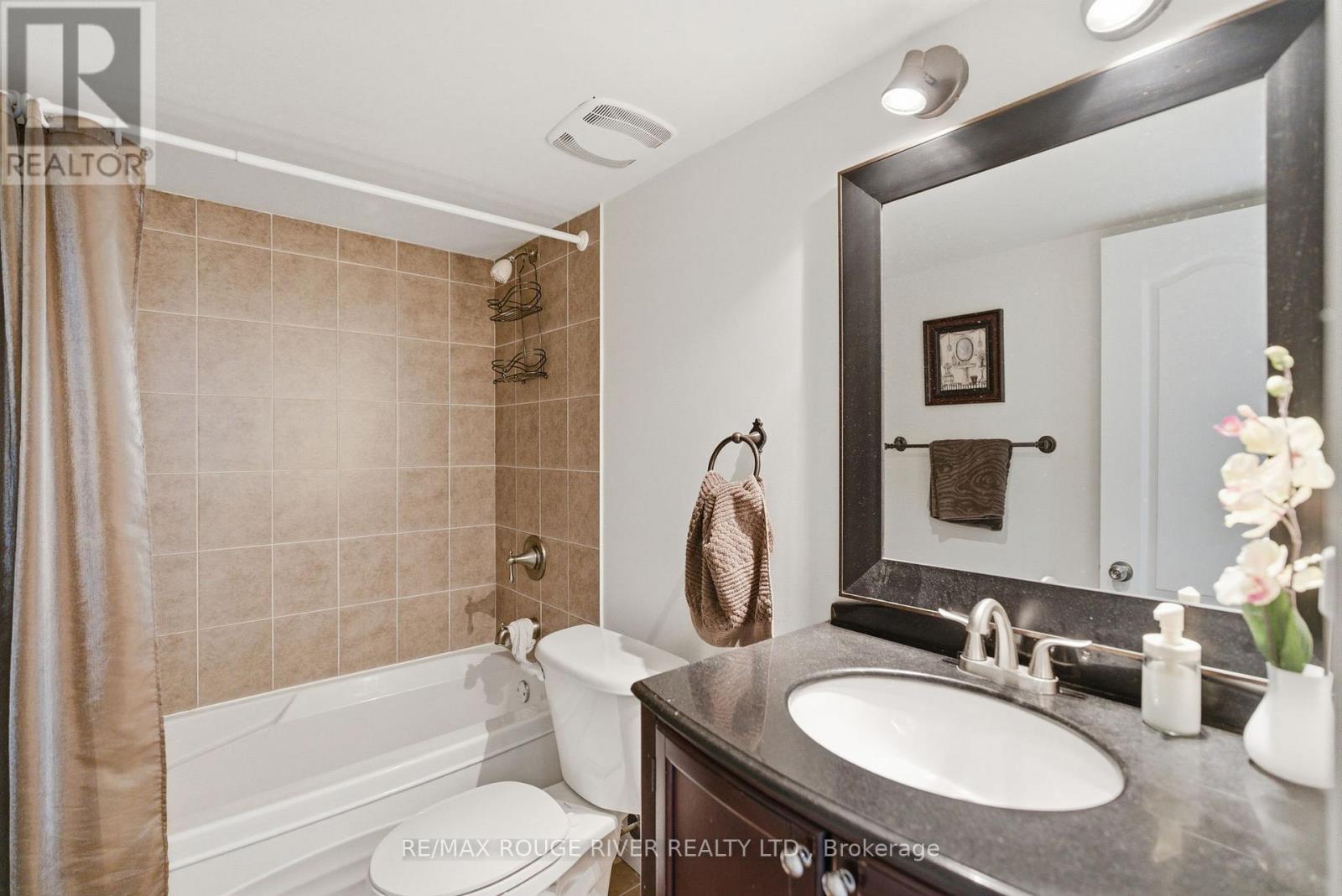 2 Hesham Drive, Whitby, Ontario  L1M 2J9 - Photo 38 - E12855840