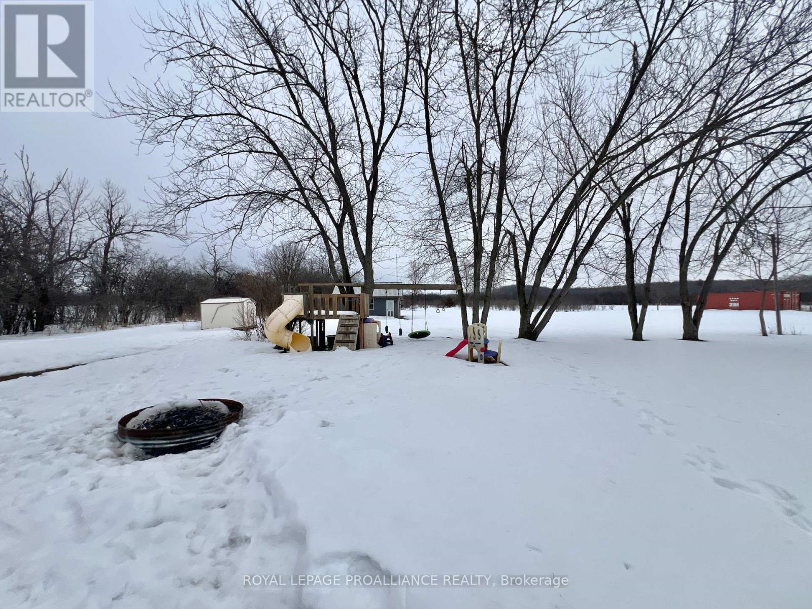 1099 Wilson Road, Prince Edward County (Hallowell Ward), Ontario  K0K 2J0 - Photo 29 - X12841012