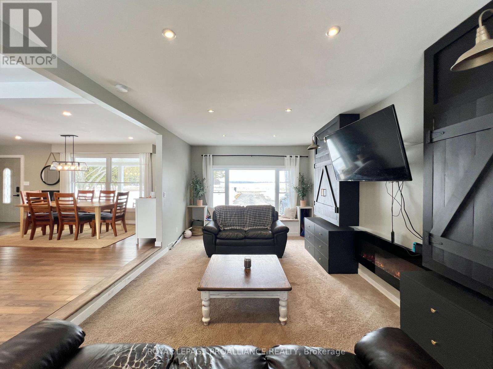 1099 Wilson Road, Prince Edward County (Hallowell Ward), Ontario  K0K 2J0 - Photo 12 - X12841012