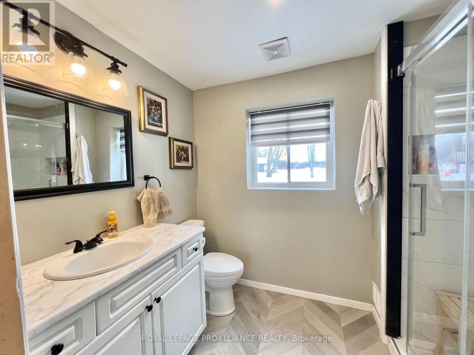 1099 Wilson Road, Prince Edward County (Hallowell Ward), Ontario  K0K 2J0 - Photo 21 - X12841012