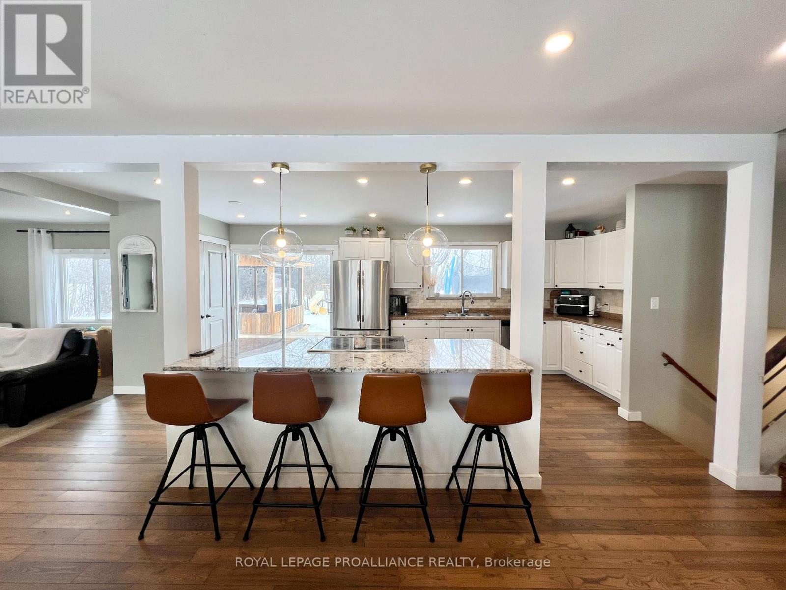 1099 Wilson Road, Prince Edward County (Hallowell Ward), Ontario  K0K 2J0 - Photo 5 - X12841012