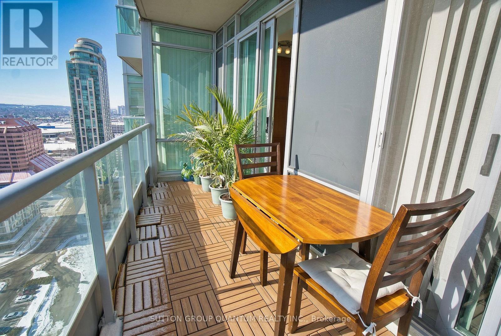 2705 - 1 Elm Drive W, Mississauga (City Centre), Ontario  L5B 4M1 - Photo 6 - W12856168