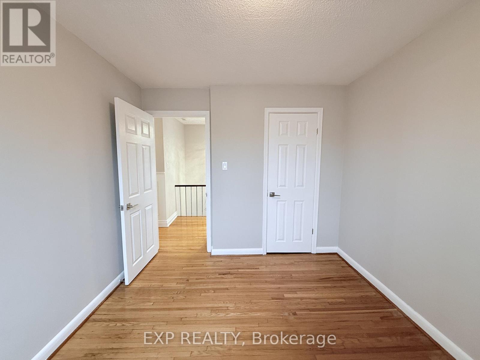 65 Beckett Avenue, Toronto, Ontario  M6L 2B3 - Photo 27 - W12856178