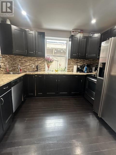 Upper - 60 Ninth Street, Toronto, Ontario  M8V 3E3 - Photo 2 - W12856202