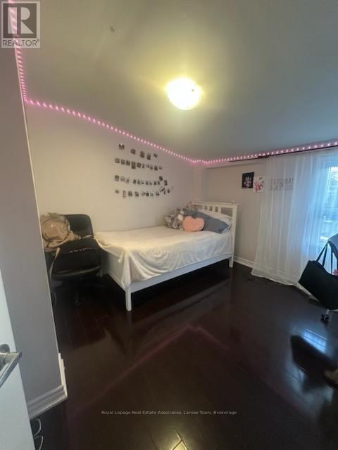 Upper - 60 Ninth Street, Toronto, Ontario  M8V 3E3 - Photo 7 - W12856202