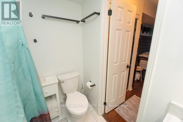 59 - 760 Lawrence Avenue W, Toronto, Ontario  M6A 3E7 - Photo 17 - W12856212