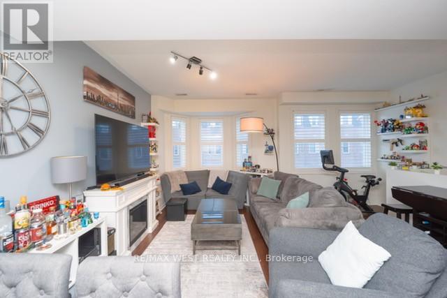 59 - 760 Lawrence Avenue W, Toronto, Ontario  M6A 3E7 - Photo 6 - W12856212