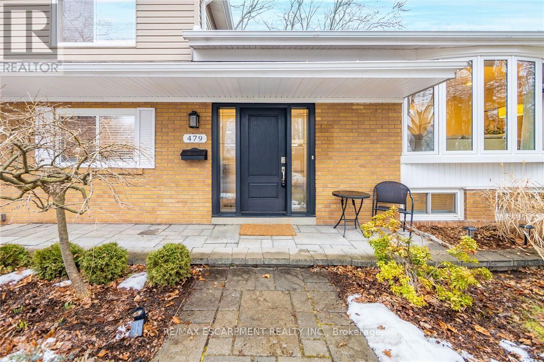 479 Pinedale Avenue, Burlington (Appleby), Ontario  L7L 3W3 - Photo 5 - W12856254