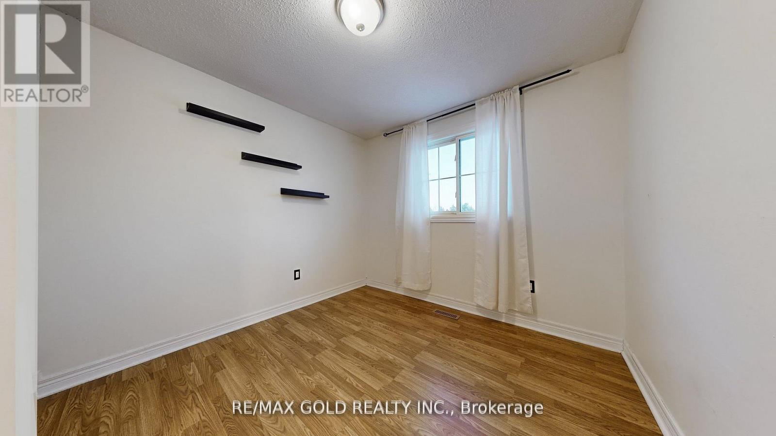 156 Royal Salisbury Way, Brampton, Ontario  L6V 3J9 - Photo 16 - W12856258