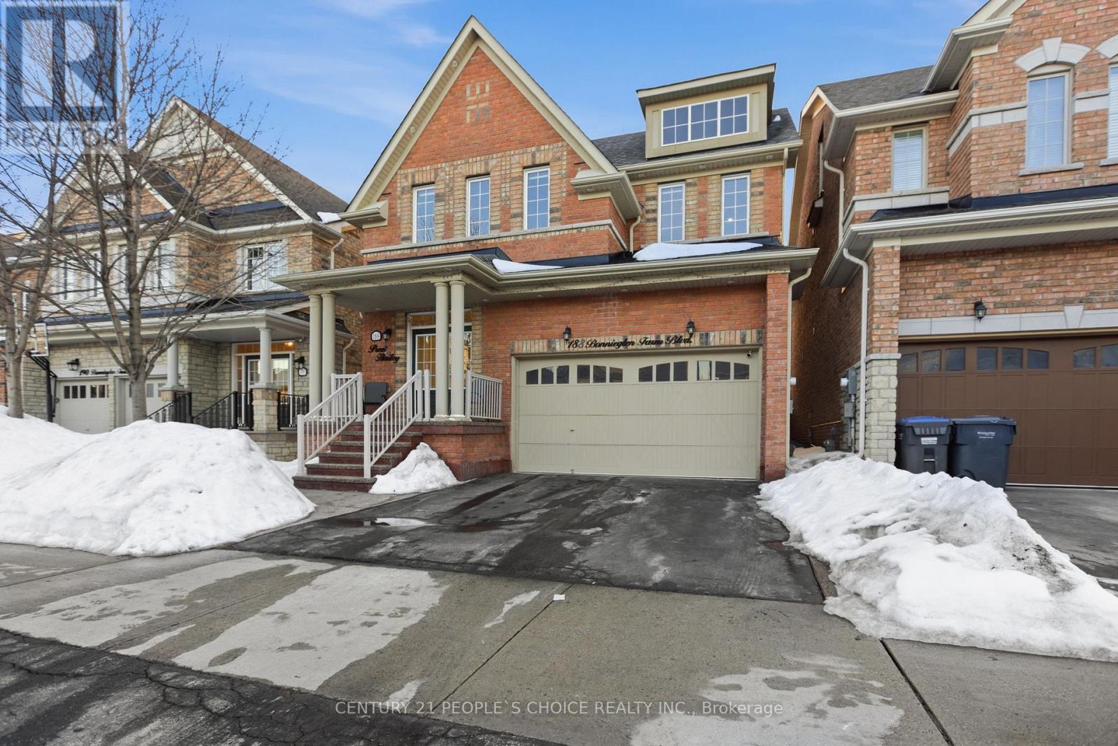 188 Bonnieglen Farm Boulevard, Caledon, Ontario  L7C 4C1 - Photo 2 - W12856322