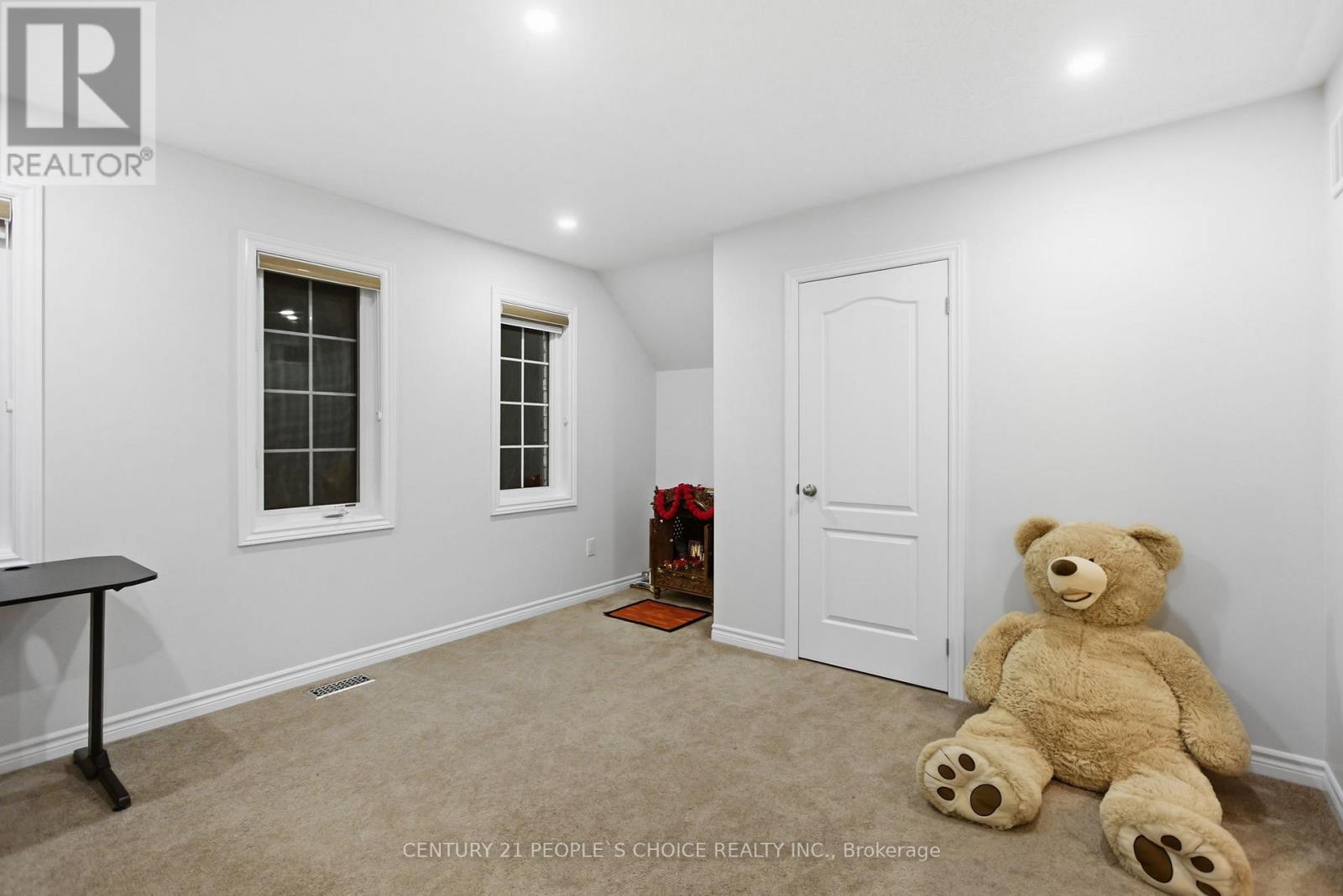 188 Bonnieglen Farm Boulevard, Caledon, Ontario  L7C 4C1 - Photo 20 - W12856322