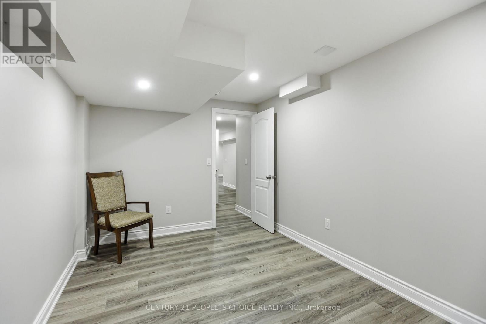 188 Bonnieglen Farm Boulevard, Caledon, Ontario  L7C 4C1 - Photo 28 - W12856322