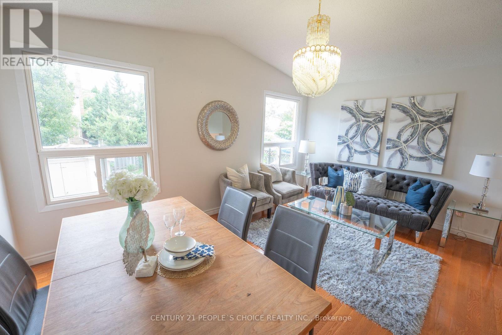 2247 Silverbirch Court, Burlington, Ontario  L7M 3H4 - Photo 18 - W12856344