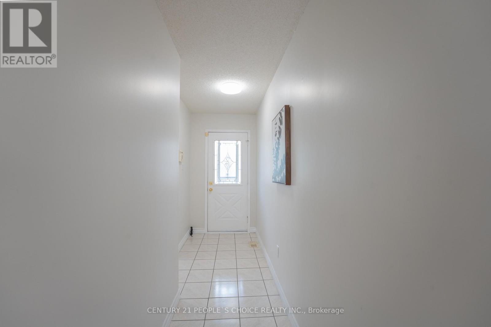 2247 Silverbirch Court, Burlington, Ontario  L7M 3H4 - Photo 5 - W12856344