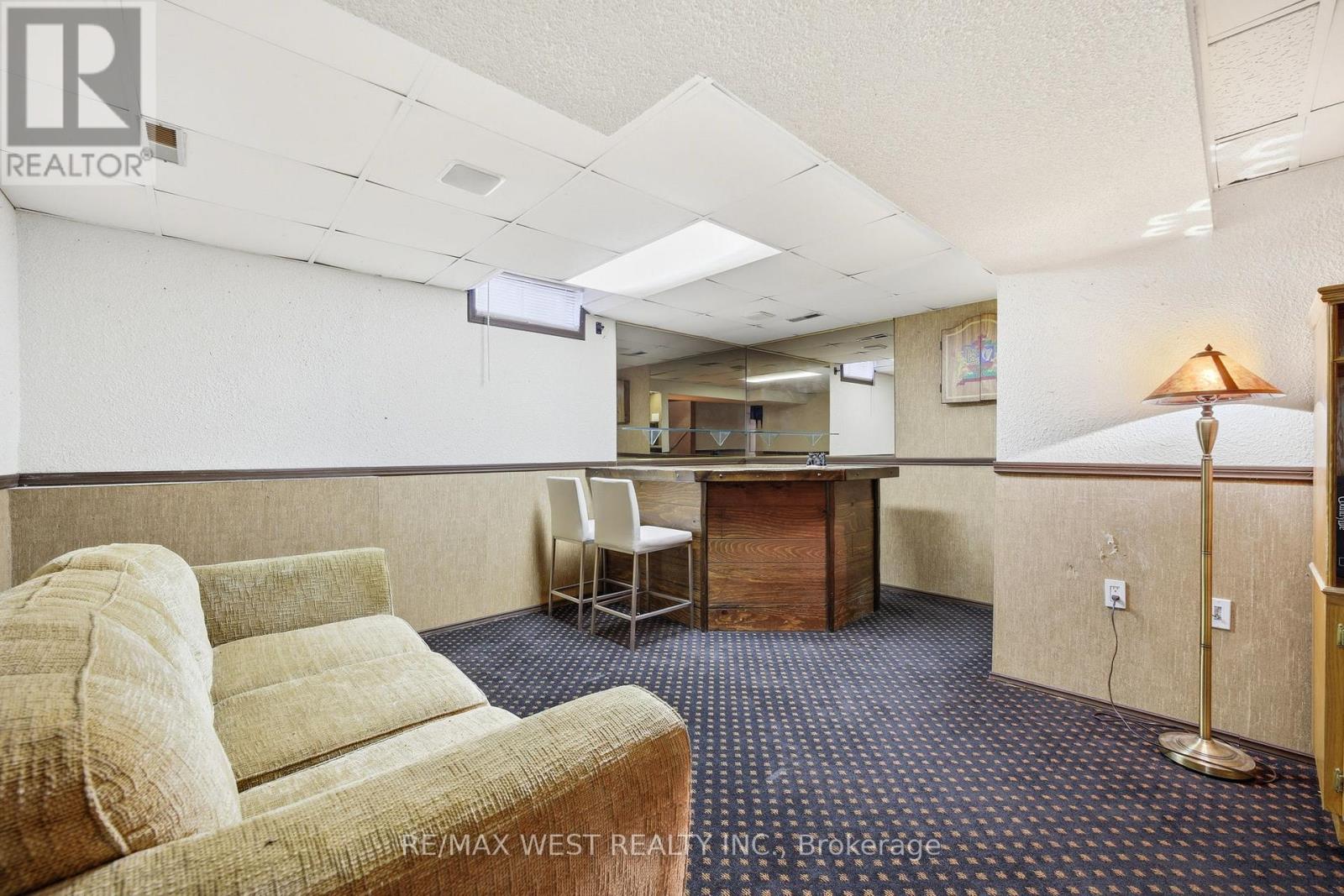 690 Robertson Crescent, Milton, Ontario  L9T 4V5 - Photo 16 - W12856378