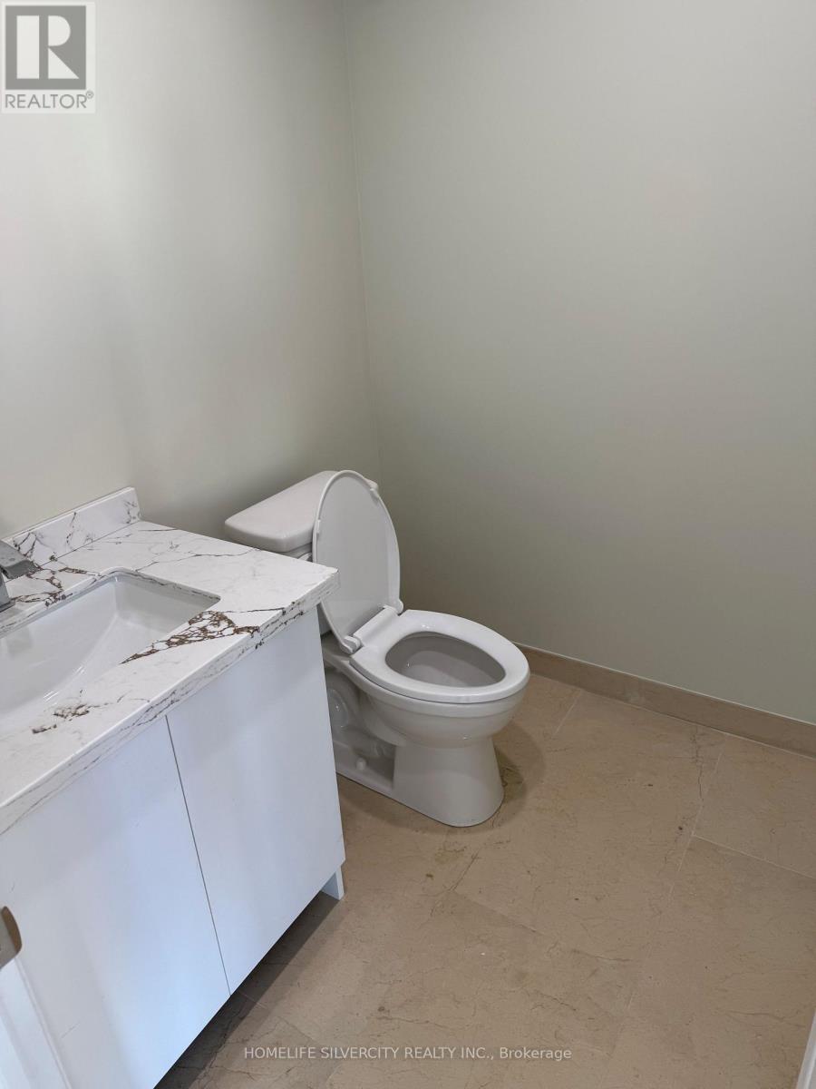 Unit # 17 - 2565 Steeles Avenue E, Brampton, Ontario  L6T 4L6 - Photo 4 - W12856396