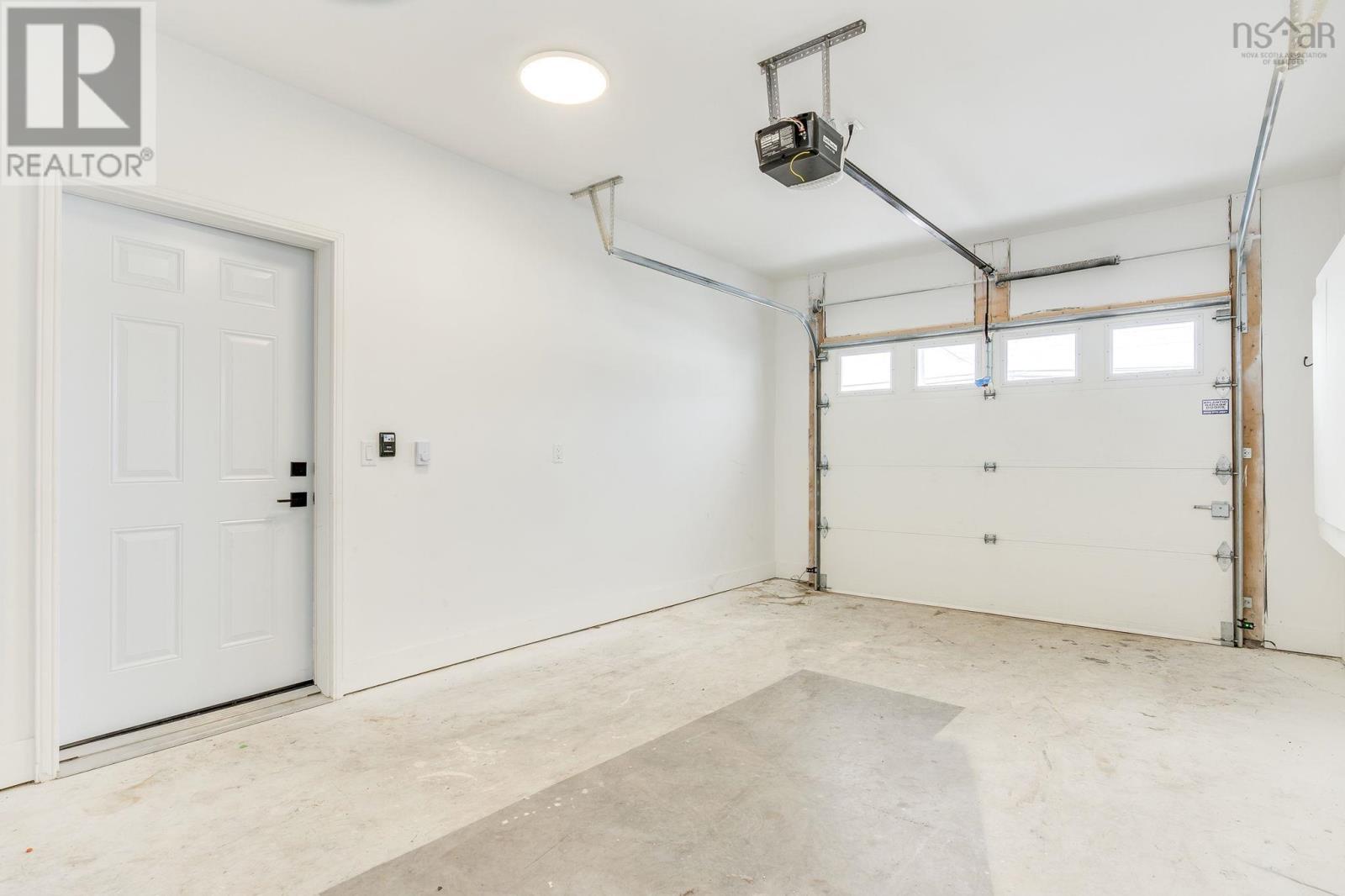 855 Highway 2, Elmsdale, Nova Scotia  B2S 1M1 - Photo 15 - 202602072