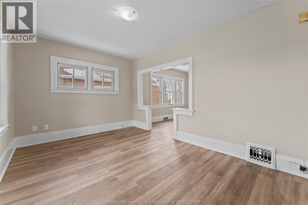 252-254 Giles Boulevard East, Windsor, Ontario  N9A 4C2 - Photo 9 - 26004776