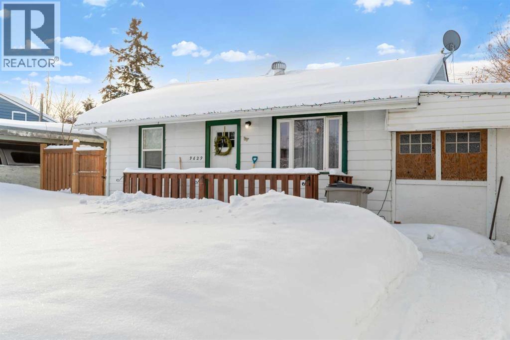 9629 107 Avenue, Grande Prairie, Alberta  T8V 1L2 - Photo 2 - A2291149