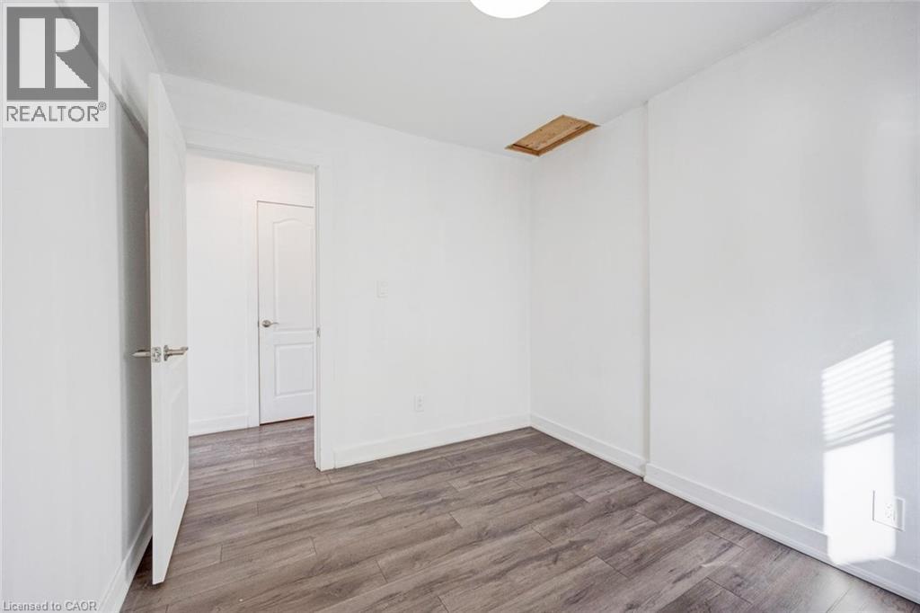 1099 Ogden Avenue, Mississauga, Ontario  L5E 2G7 - Photo 21 - 40789163