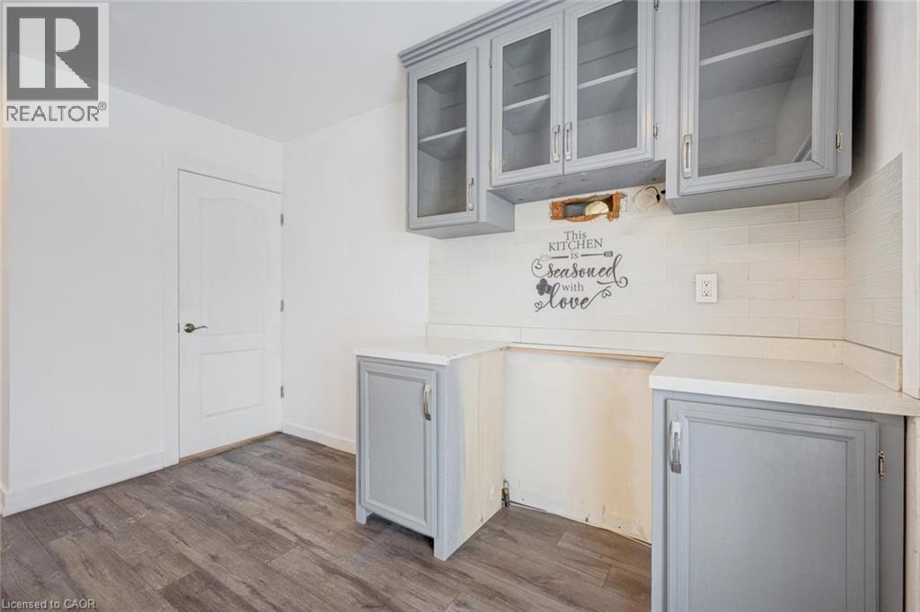 1099 Ogden Avenue, Mississauga, Ontario  L5E 2G7 - Photo 15 - 40789163