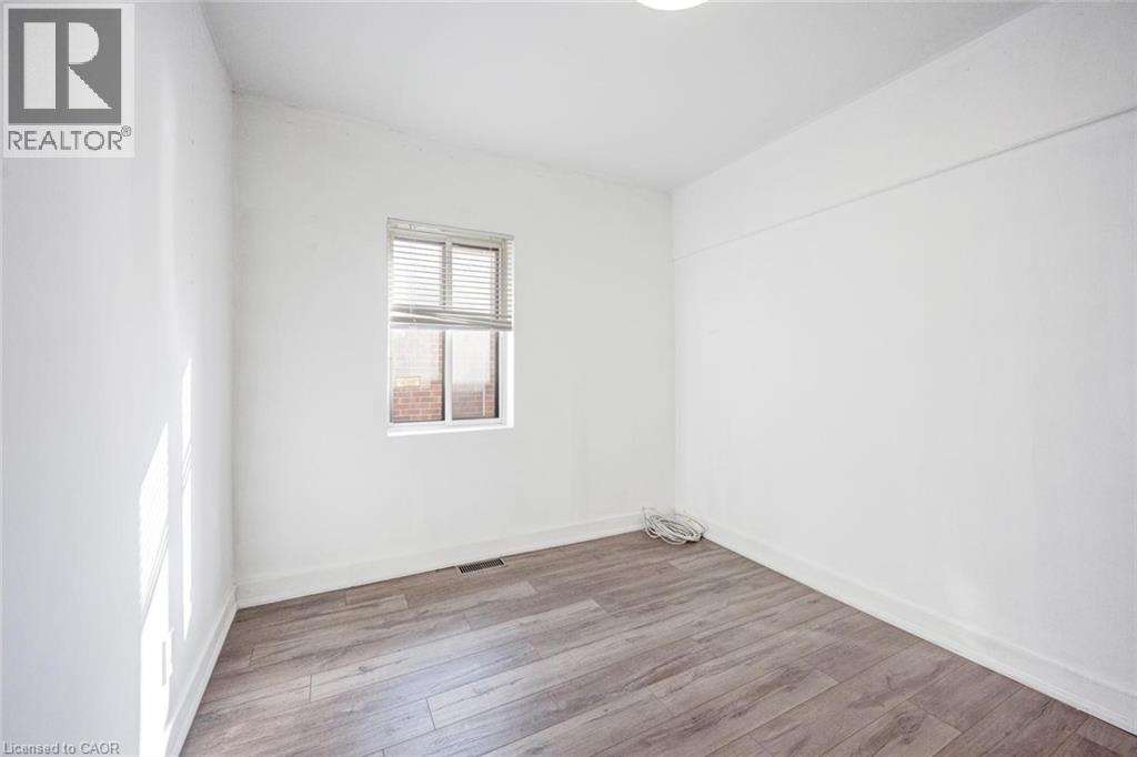 1099 Ogden Avenue, Mississauga, Ontario  L5E 2G7 - Photo 20 - 40789163