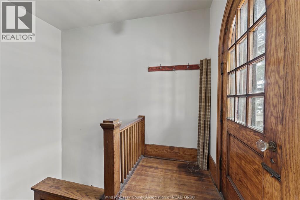 252-254 Giles Boulevard East, Windsor, Ontario  N9A 4C2 - Photo 4 - 26004777