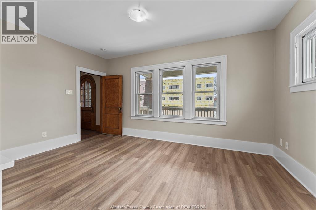 252-254 Giles Boulevard East, Windsor, Ontario  N9A 4C2 - Photo 5 - 26004777