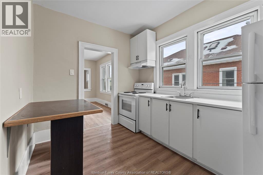 252-254 Giles Boulevard East, Windsor, Ontario  N9A 4C2 - Photo 13 - 26004777