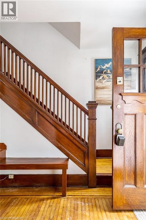 131 Barclay Street, Hamilton, Ontario  L8S 1P6 - Photo 3 - 40806411