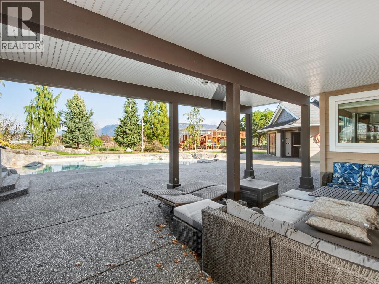 15000 Patrick Road, Pitt Meadows, British Columbia  V3Y 1Z1 - Photo 24 - R3097048