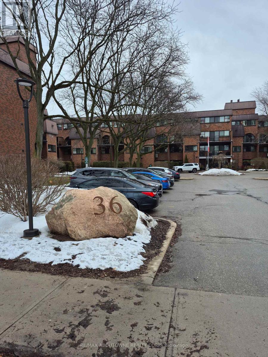 334 - 36 Hayhurst Road, Brantford, Ontario  N3R 6Y9 - Photo 1 - X12856288