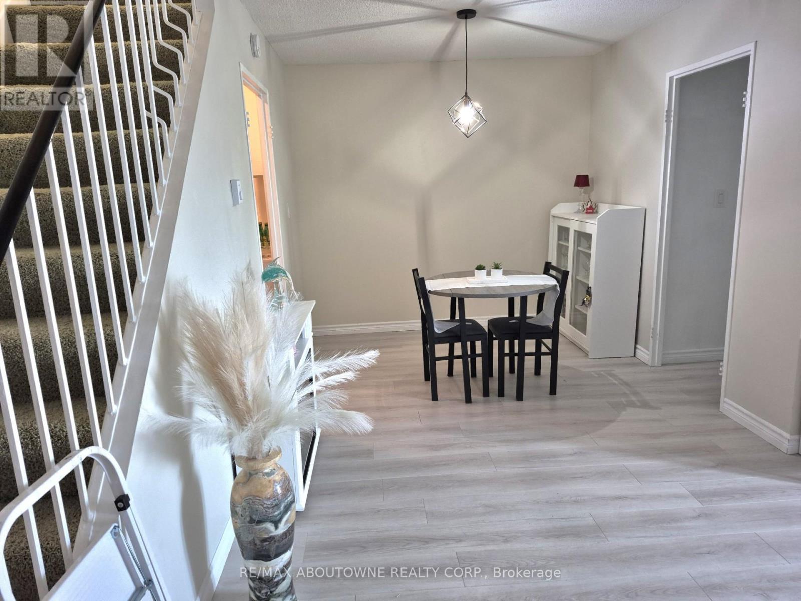 334 - 36 Hayhurst Road, Brantford, Ontario  N3R 6Y9 - Photo 10 - X12856288