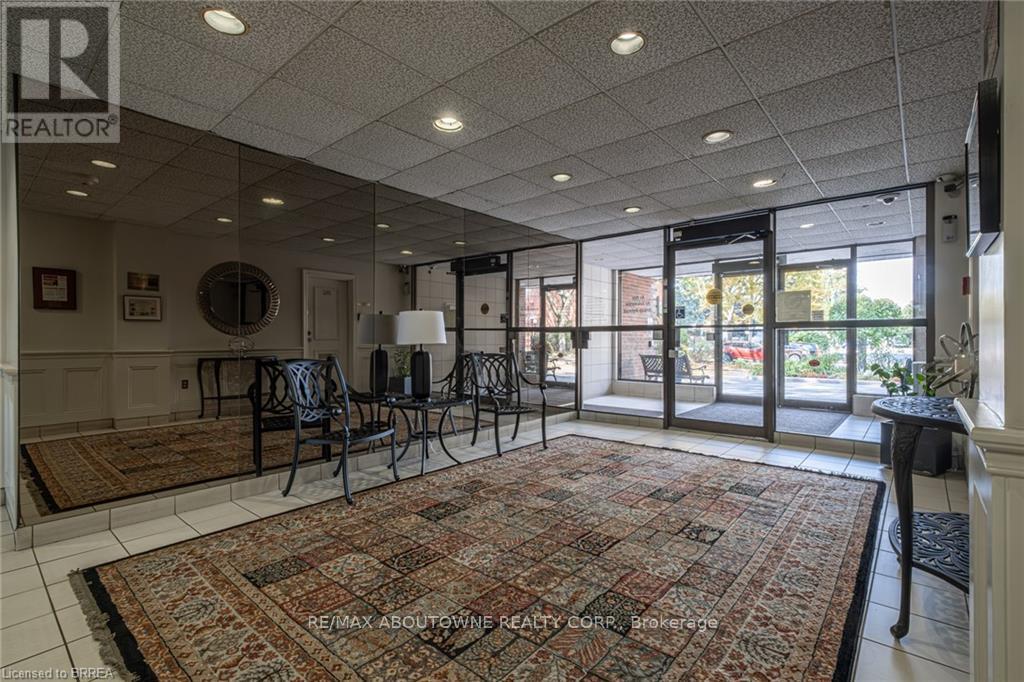 334 - 36 Hayhurst Road, Brantford, Ontario  N3R 6Y9 - Photo 3 - X12856288