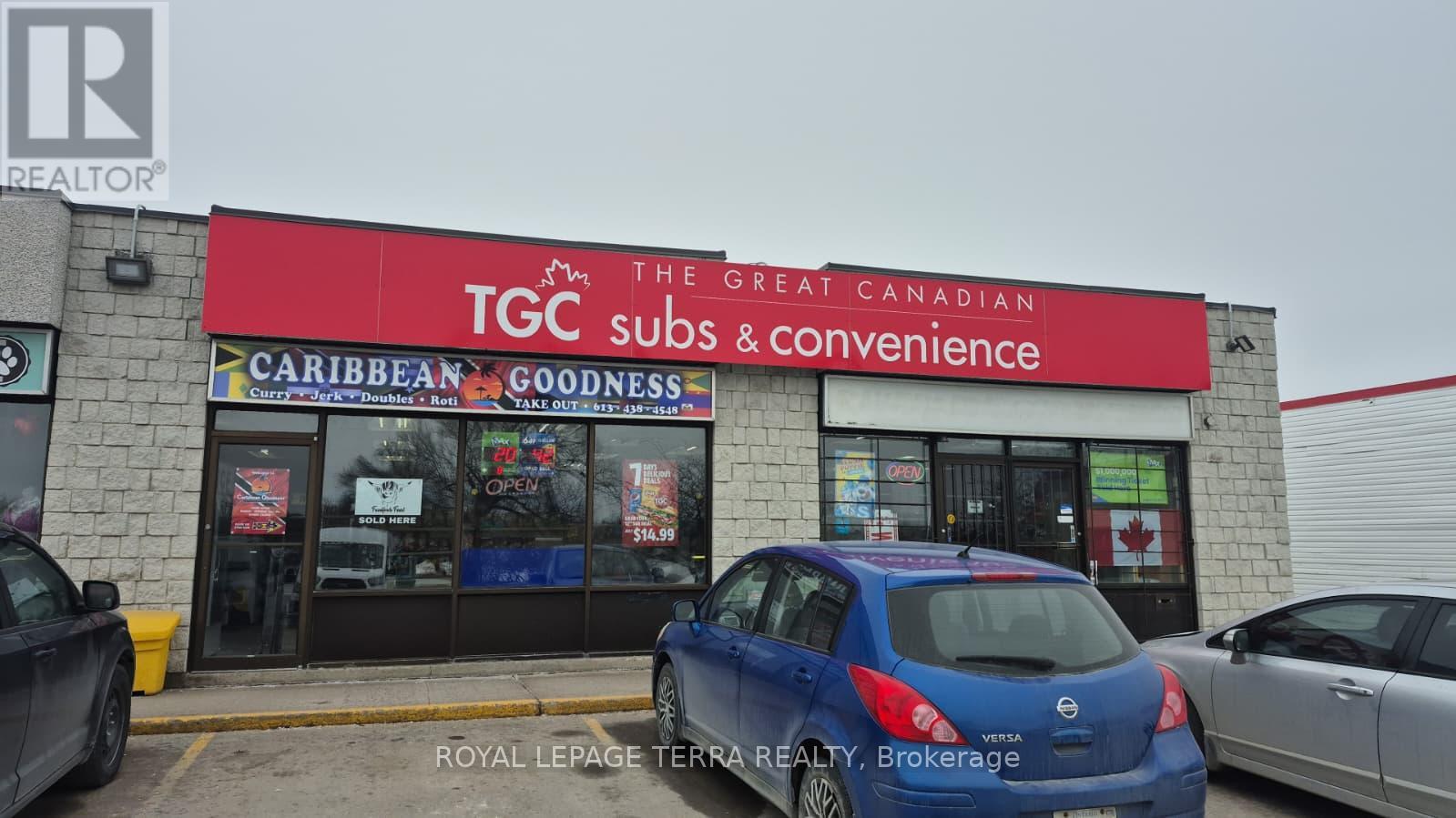 210 Front Street, Quinte West, Ontario  K8V 4N9 - Photo 1 - X12856300