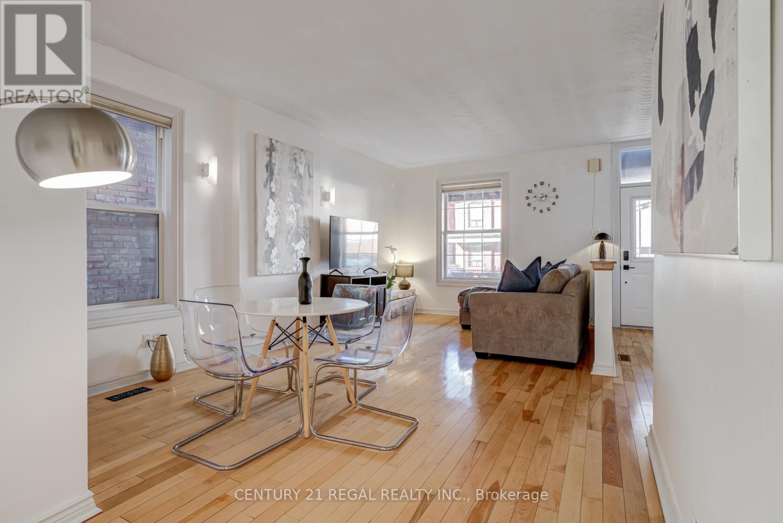 9 Mcneil Street, Hamilton, Ontario  L8R 2C3 - Photo 11 - X12856312