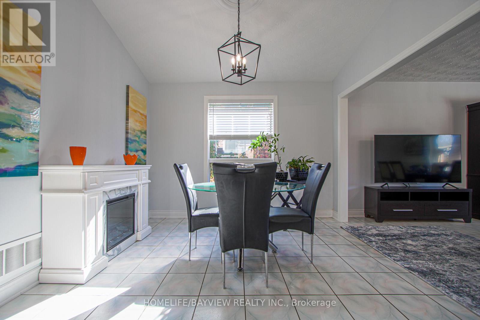 128 Cathcart Street, Hamilton, Ontario  L8L 5A2 - Photo 22 - X12856370