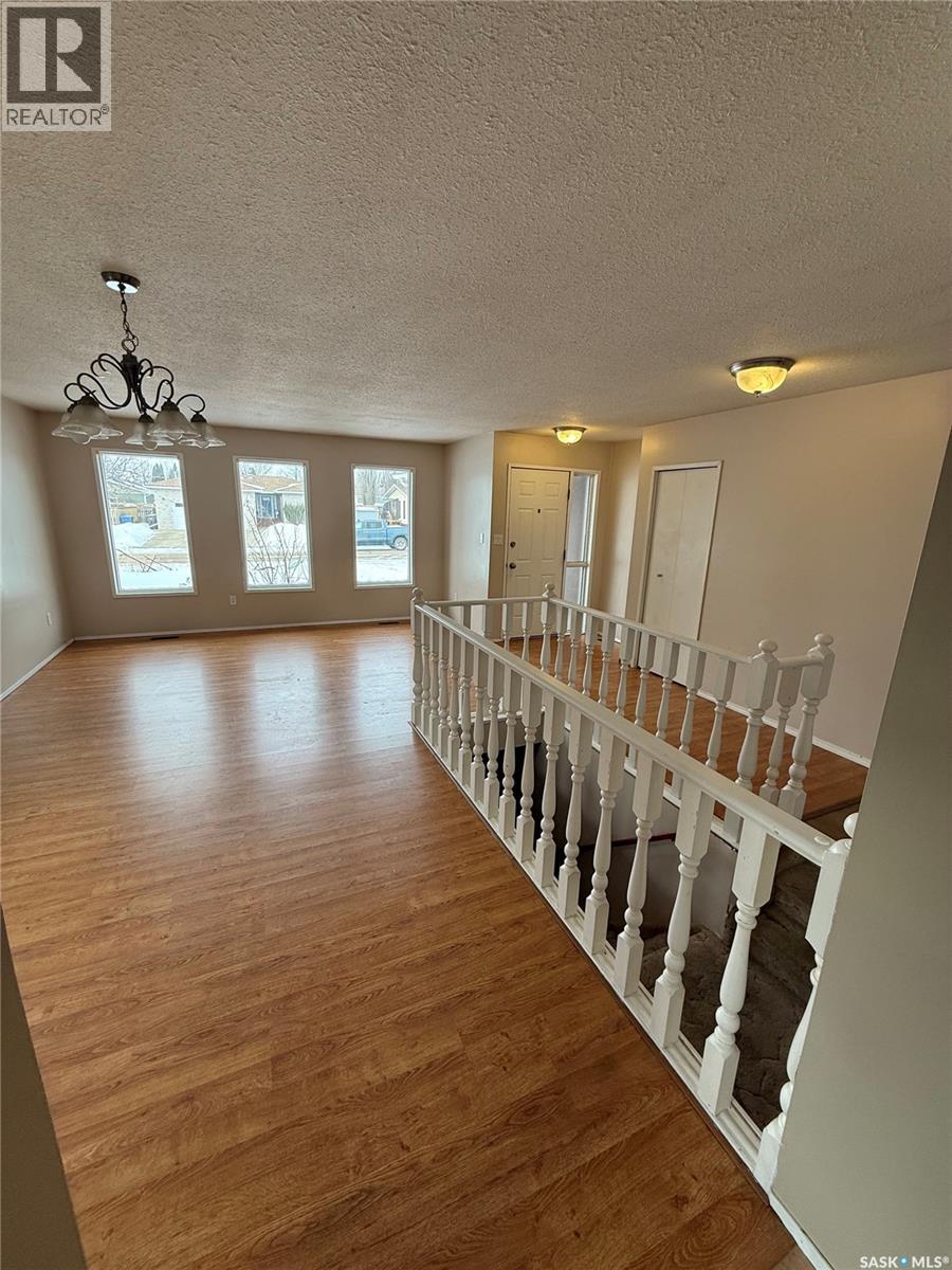 2312 Robin Place, North Battleford, Saskatchewan  S9A 3T7 - Photo 10 - SK029906