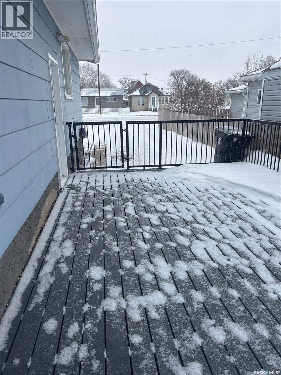 306 Main Street, Bienfait, Saskatchewan  S0C 0M0 - Photo 35 - SK029893