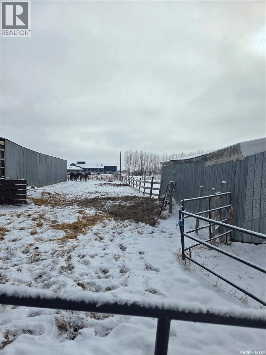 Mckennitt Land & Buildings, Mount Pleasant  Rm No. 2, Saskatchewan  S0C 0S0 - Photo 20 - SK029828