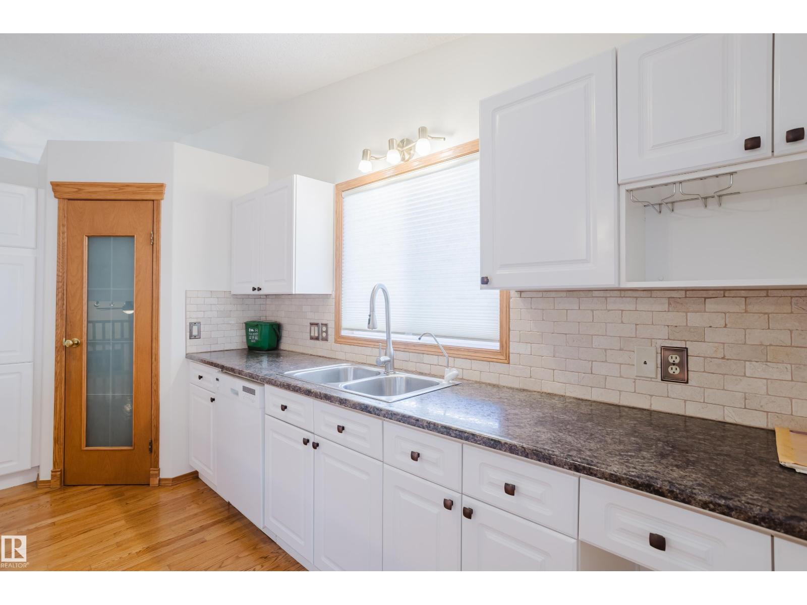 535 Pardee Bay Ba Nw, Edmonton, Alberta  T5T 5Y9 - Photo 14 - E4476347